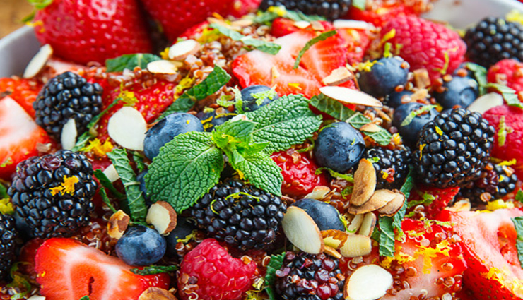 weight loss berry recipes,berry breakfast smoothie recipe,healthy berry quinoa salad,berry chia pudding recipe,baked berry oatmeal,berry yogurt parfait,weight loss journey recipes,low-calorie berry recipes,fiber-rich berry dishes,antioxidant berry meals,nutritious berry recipes,berry-based weight loss,healthy breakfast with berries,berry snacks for weight loss,high fiber berry recipes,low calorie berry desserts,natural sweet berry recipes,protein-rich berry recipes,weight management berries,berry meals for diet