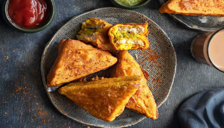 झटपट तैयार होते हैं बेसन ब्रेड टोस्ट, लें शाम की चाय के साथ इसका मजा #Recipe 