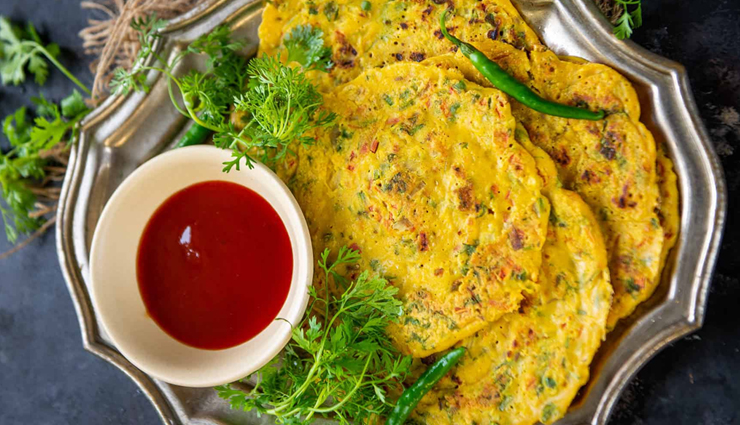 Recipe - Make Rainy Mornings Happy With Besan Chilla