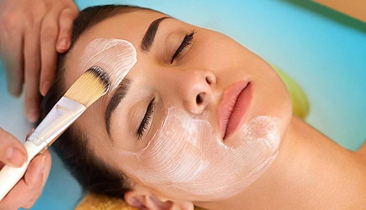 beauty tips,beauty tips in hindi,beauty by besan,instant glow by besan,besan in rainy days