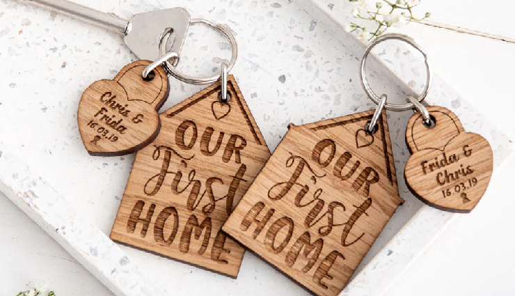 bespoke keyrings,custom keychains,branded keyrings,business promotion items,marketing tools,designing keyrings,branding goals,professional keyring maker,keyring design tips,keyring distribution,business exposure,promotional merchandise,customized branding,target audience,brand representation,marketing strategies,business growth,conference giveaways,customer engagement,brand awareness