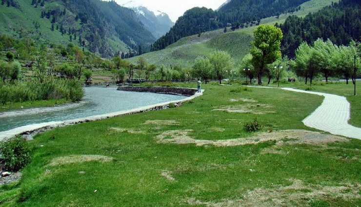 pahalgam,beautiful spots in pahalgam,pahalgam tourism,holidays,travel guide
