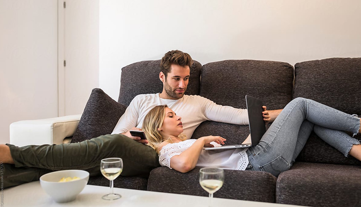 ways to be a better partner,better partner during quarantine,quarantine tips,relationship tips,couple tips