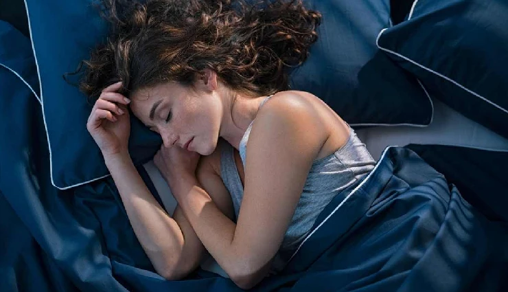 benefits of drinking salt water,drinking salt water in the morning,health benefits of salt water,salt water remedy for digestion,warm salt water therapy,salt water for throat infection,salt water for skin health,thalassotherapy benefits,sea salt water benefits,natural home remedies with salt water