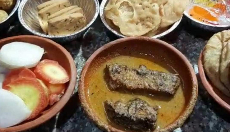 uttar pradesh,baba temple,lord shiva temple,non veg food,liquor,weird news