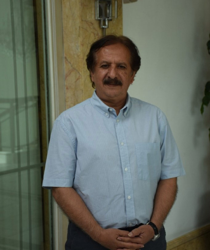 bollywood,ishaan khatter,malvika mohanan,majid majidi,beyond the clouds,beyond the clouds movie,beyond the clouds songs,download beyond the clouds