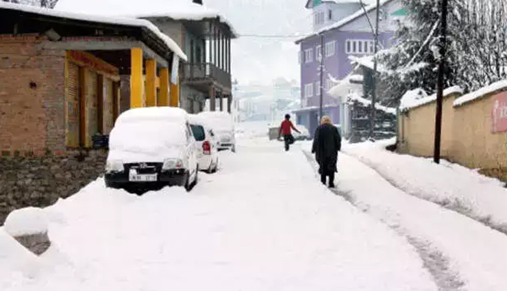 summer snow getaways in india,indias snowy summer destinations,best places to visit for snow in summer in india,snowy hill stations to explore in india during summer,indian destinations with summer snow,top summer snow destinations in india,beat the heat in indias snowy summer retreats,indian hill stations to visit for summer snow,summer snow experiences in india,chill out in indias summer snow destinations