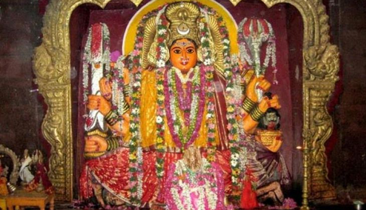 gokarna travel,places to explore in gokarna,kudle beach,om beach,mahabaleshwar temple,paradise beach,half-moon beach,mirjan fort,koti tirtha,bhadrakali temple,lalguli falls,maha ganapati temple