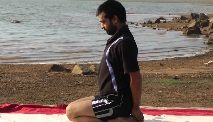 bhadrasana,yoga benefits,yoga tips