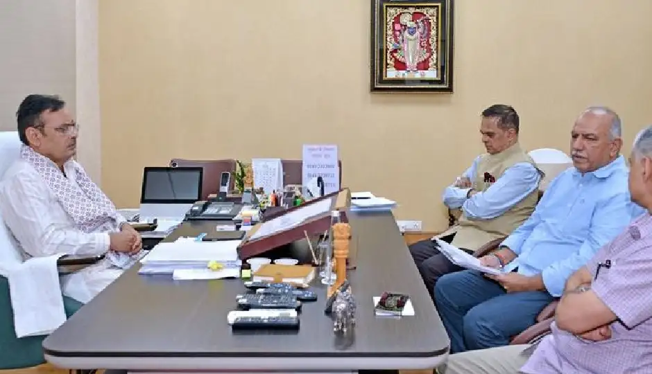 किसानों के हित संरक्षण और योजनाओं के समयबद्ध क्रियान्वयन पर भजनलाल शर्मा का जोर, अधिकारियों को दिए सख्त निर्देश