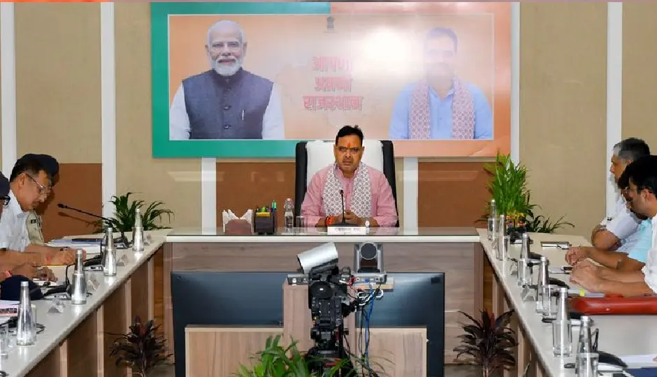 राजस्थान में त्योहारों से पहले कानून-व्यवस्था पर सख्त हुए CM भजनलाल शर्मा, लापरवाही पर 9 पुलिस अधिकारियों के खिलाफ कार्रवाई