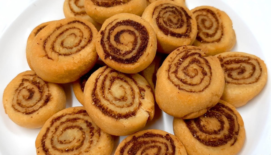 भाकरवड़ी : शाम को स्नैक्स के रूप में लेना चाहते हैं मजेदार स्वाद तो इस डिश पर जताएं भरोसा #Recipe