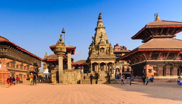 places to visit in bhaktapur,bhaktapur attractions,bhaktapur durbar square,55 windows palace,nyatapola temple,taumadhi square,thimi bhaktapur,siddha pokhari,changu narayan temple,bhairavnath temple,nagarkot views