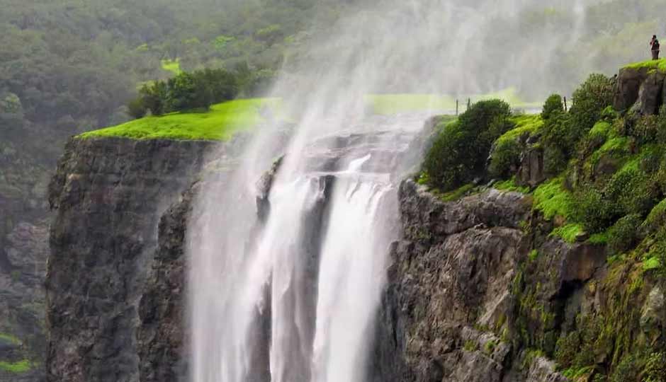 10 Not To Miss Places in Bhandardara
