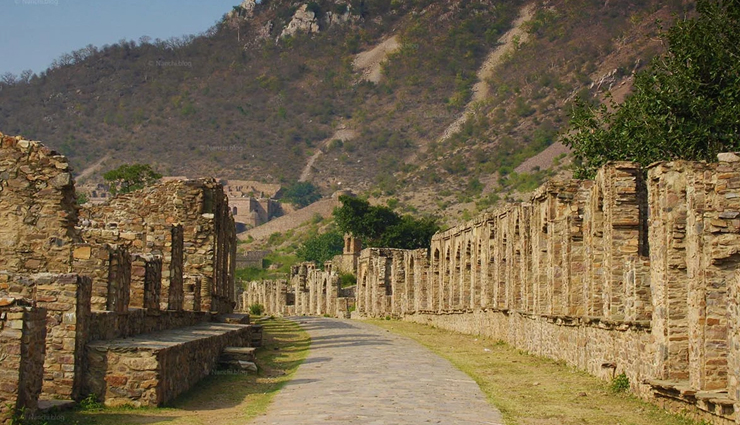 bhangarh fort,bhangarh fort haunted place in india,india haunted place bhangarh fort,rajasthan