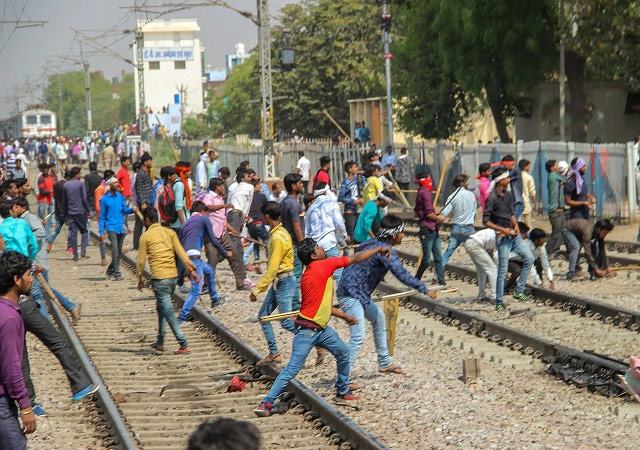 sc st protection,bharat band,supreme court,india