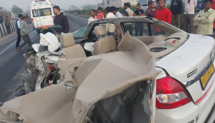 राजस्थान: भरतपुर में भीषण सड़क हादसा, तीन श्रद्धालुओं की मौत