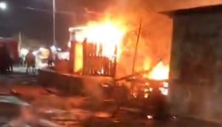 भरतपुर: सेवर कस्बे के बाजार में 3 गैस सिलेंडर फटे, एक दर्जन दुकानें जलकर खाक