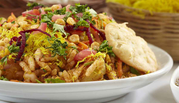 Recipe- Mumbai Chawpatty Style Bhel Puri
