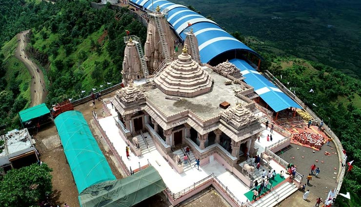 700 साल पुराने इस मंदिर के चमत्कार की वजह से किन्नर भी हो गए गर्भवती