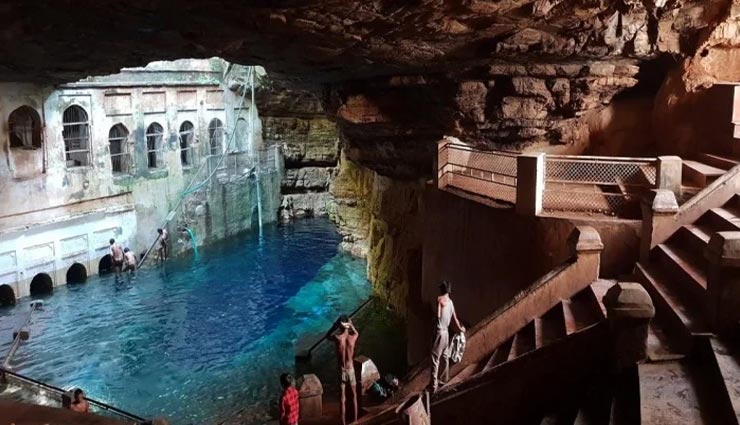 विदेशी वैज्ञानिक भी नहीं लगा सके देश के इस रहस्यमय कुंड की गहराई का पता weird news,weird information,weird place,worlds mysterious place,bhimkund