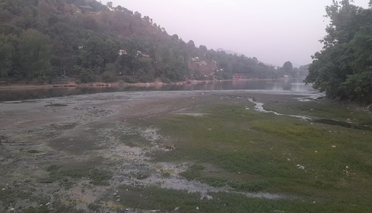 ऐतिहासिक निचले स्तर पर पहुँचा उत्तराखंड की भीमताल झील का जलस्तर, पर्यटकों की कमी