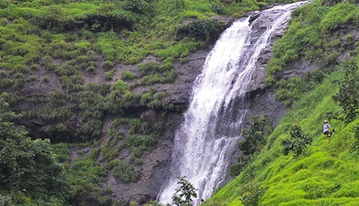 beautiful waterfalls,beautiful waterfalls near pune,kune falls,lonavala,zenith falls,khopoli,bhivpuri waterfall,karjat,lingmala waterfall,mahabaleshwar,lingmala waterfall,mahabaleshwar,trourist,travel,travel guide,holidays