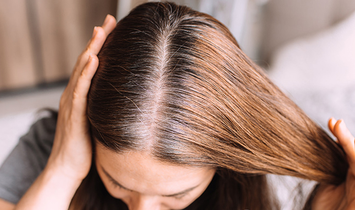 most amazing benefits of bhringraj powder for your skin,beauty tips,beauty hacks