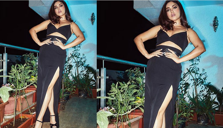 भूमि पेडनेकर के इस  सेक्सी अवतार ने चुराया फैन्स का दिल, देखे तस्वीरें