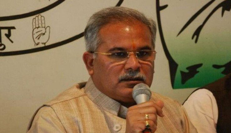 छत्तीसगढ़ : सीएम की कुर्सी संभालते ही भूपेश बघेल ने बदल डाले अधिकारियों के विभाग, खास बातें