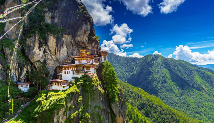 10 Most Beautiful Temples To Visit in Bhutan

