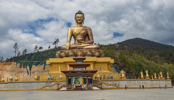 bhutan,places to visit in bhutan,tourist attraction in bhutan,punakha dzong,dochula pass,buddha dordenma statue,tigers nest,norzim lam street,thimpu