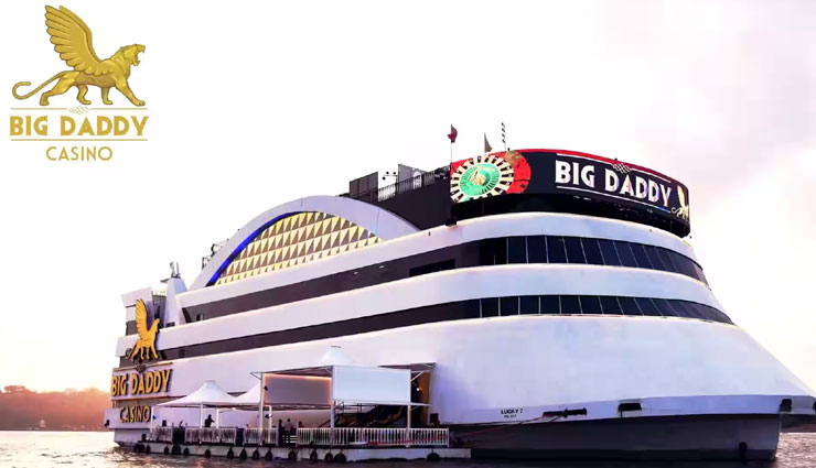 north goa tourist attractions,best places to visit in north goa,north goa beaches,aguada beach goa,calangute beach,vagator beach,baga beach,chapora fort,basilica of bom jesus,mangueshi temple,north goa flea market,anjuna beach flea market,goa party spots,north goa shopping