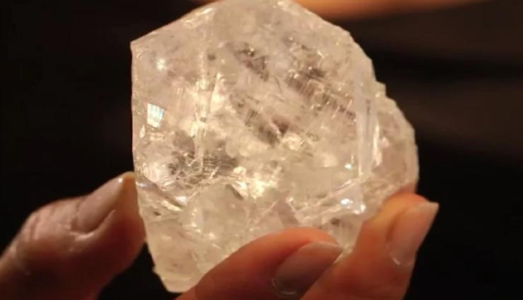 अनोखी हीरे की खदान जहां कोई भी व्यक्ति आजमा सकता हैं अपनी किस्मत weird news,weird place,crater of diamonds,anyone can search diamonds