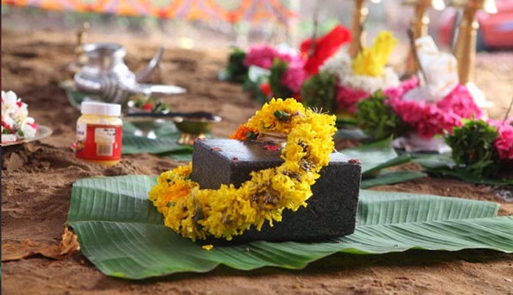 7 guinness world records that are from jaipur,man with the longest mustache,temple with a marvelous feat of architecture,worlds largest display of lamps,worlds largest silver vessel,worlds biggest sports trophy,biggest bhoomi poojan,maximum number of comments on social media