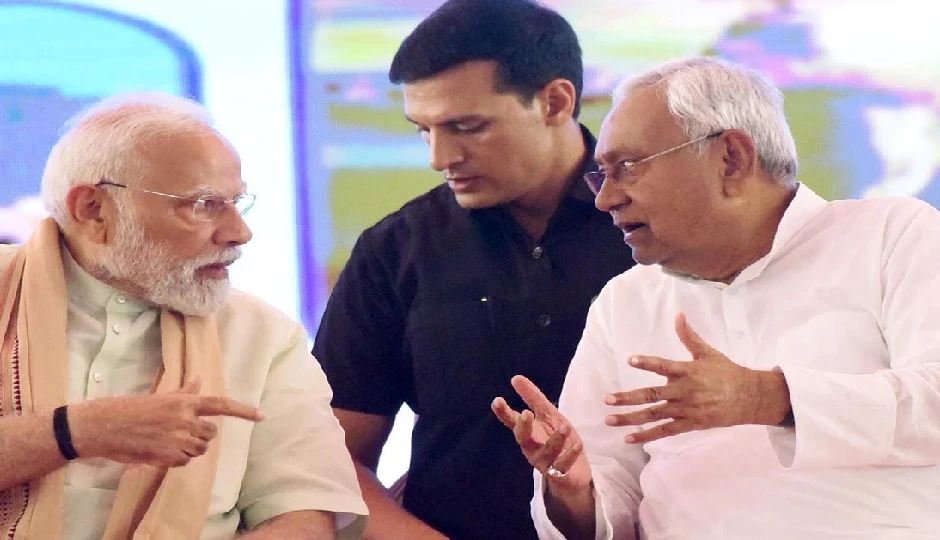 भाजपा-नीतीश की 51 फीसदी वोटों पर दावेदारी, चिराग छिटके तो क्या होगा