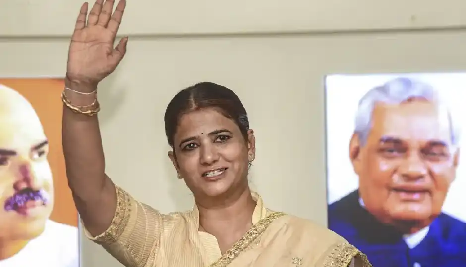 RJD से निकाली गईं रितु जायसवाल अब BJP में शामिल, बोलीं- ‘राष्ट्रहित को प्राथमिकता देती है भाजपा’