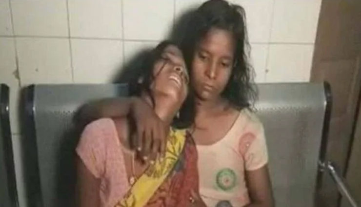 बिहार: छठ के मौके पर बेकाबू हुई भीड़, भगदड़ में दो बच्चों की मौत