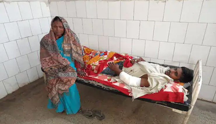 बिहार: बदमाश जबरन घर से उठा ले गए युवती को, भाई को मारी गोली