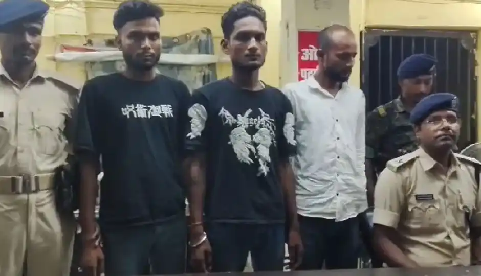बिहार: मोतिहारी में बेखौफ अपराधियों ने युवक को दौड़ाकर मारी गोली, कंधे के आर-पार हुई गोली; 3 आरोपी गिरफ्तार