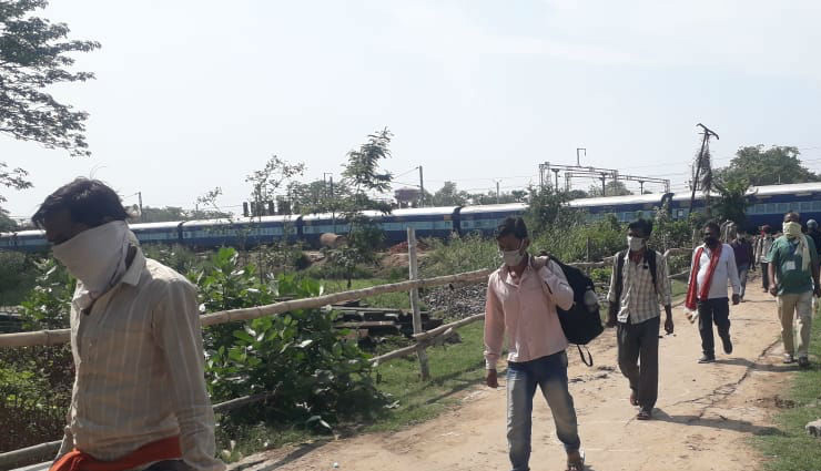 बिहार से सामने आई चौकाने वाली बात,  क्वारंटीन के बाद घर जा रहे प्रवासी मजदूरों को दी जा रही गर्भ निरोधक गोलिया