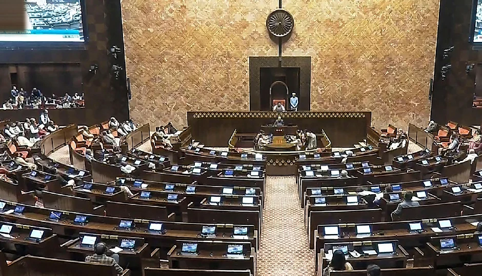 बिहार में सत्ता बदलते ही शराबबंदी पर बड़ा निर्णय संभव, पहली कैबिनेट बैठक पर टिकी सबकी निगाहें