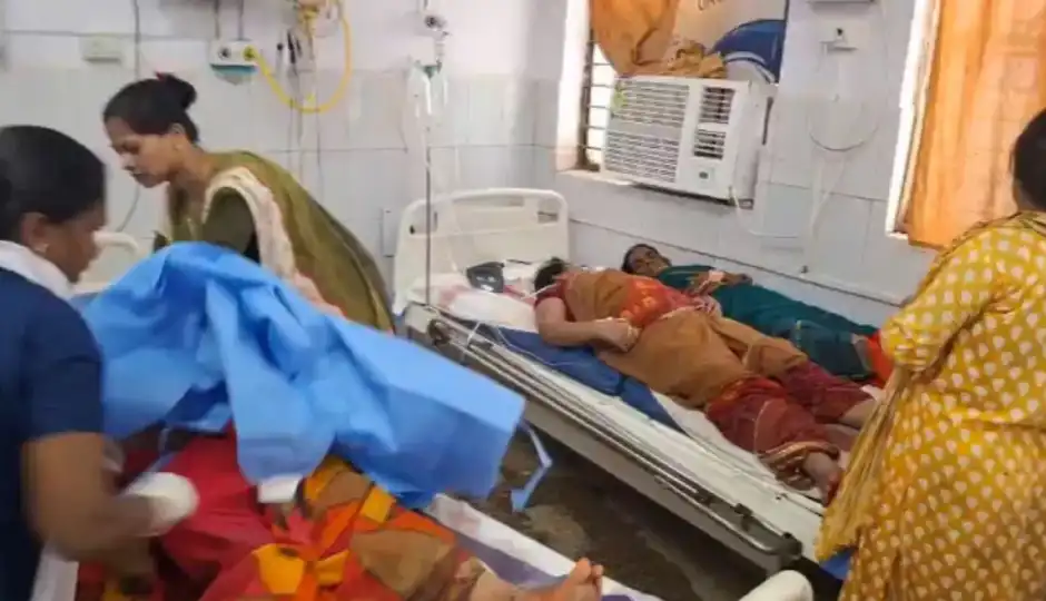 लखीसराय के अशोक धाम मंदिर में भगदड़, 7 श्रद्धालुओं की मौत, बैरिकेडिंग टूटने के बाद मची अफरा-तफरी