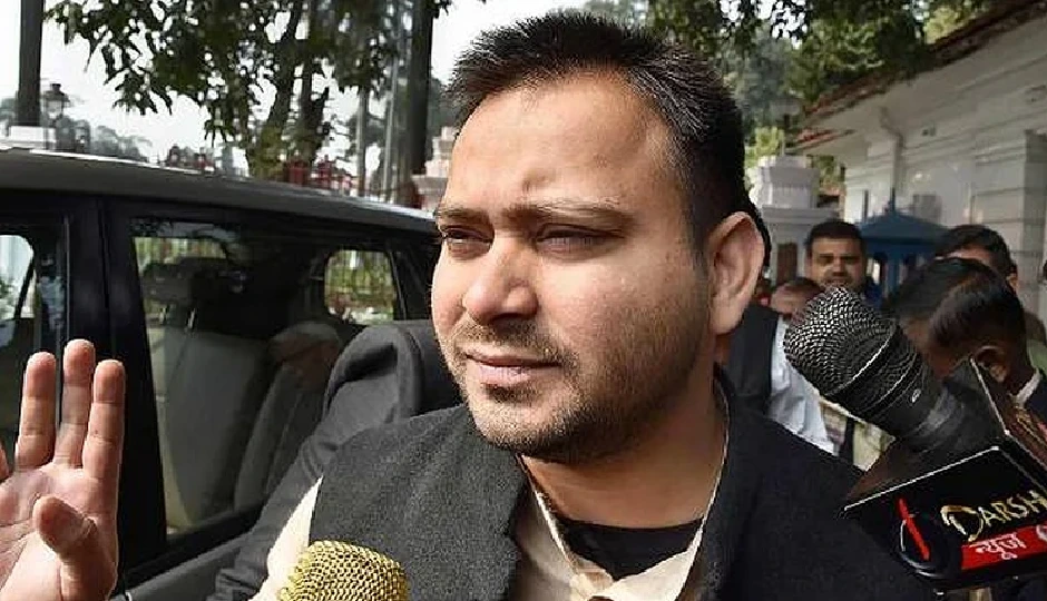 यूट्यूबर पर हमले के मामले में तेजस्वी यादव हुए सख्त, दरभंगा थाना में दर्ज करवाई FIR; नीतीश के मंत्री पर लगाए गंभीर आरोप