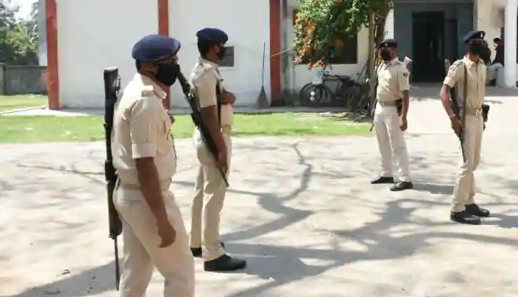 बिहार / छपरा पुलिस लाइन में पहुंचा कोरोना, पुलिसकर्मी संक्रमित; जिले  में अब तक तीन की हुई मौत