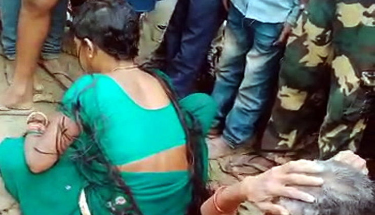 बिहार / डायन का आरोप लगाकर 3 महिलाओं के काटे बाल, मैला पिलाया