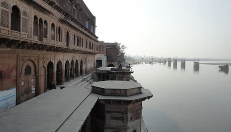 10 beautiful ghats of vrindavan,vrindavan tourist places,travel,travel tips in hindi