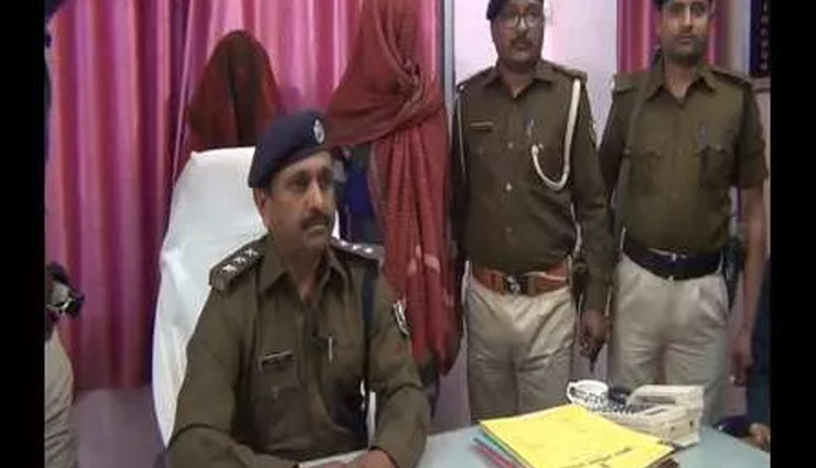 नाबालिग के साथ स्कूल कैंपस में गैंगरेप, बेरहमी से हत्या कर शव को क्‍लास में लटकाया