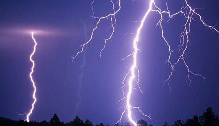 चंदौली: आकाशीय बिजली की चपेट में आने से दो दिन में 6 लोगों की हुई मौत