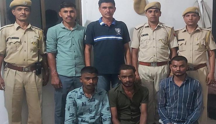 पाली : स्पोर्ट्स बाइक चोरी करने वाले तीन बदमाश चढ़े पुलिस के हथ्ते, नम्बर प्लेट हटाकर घूमाते रहे शहर में 